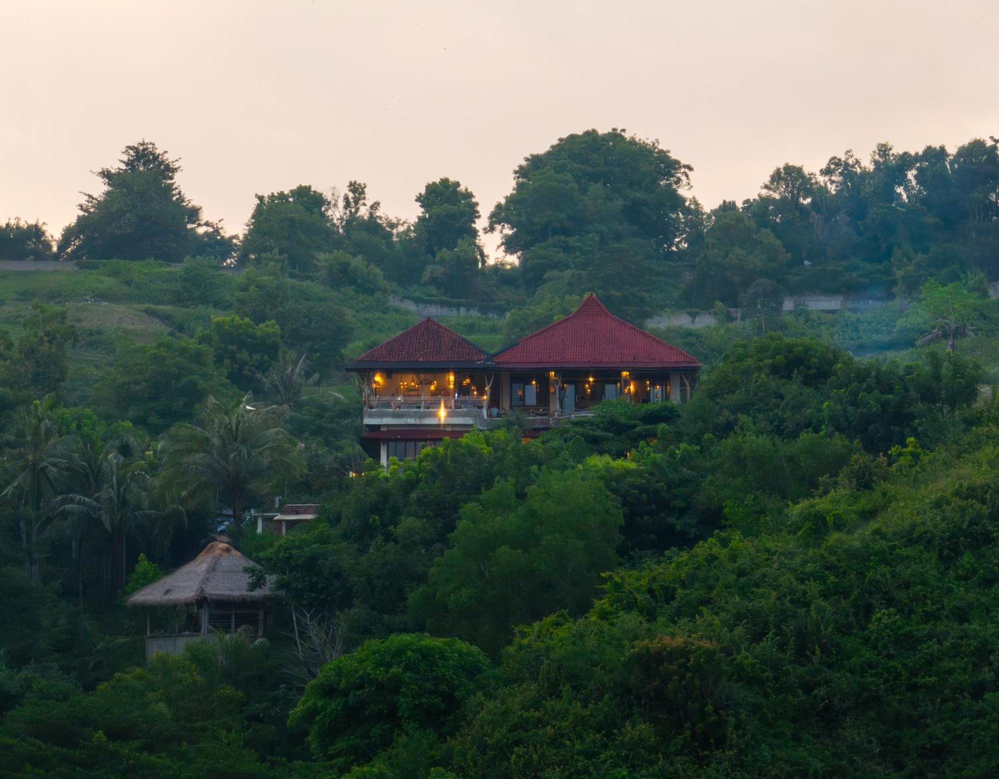Ashtari - Sky, Sea & Nature Kuta  Ngoại thất bức ảnh